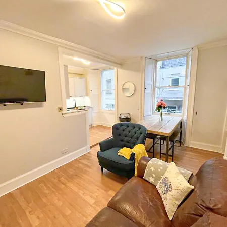 Rose Street'S Hidden Treasure- 2Bed Newly Refurbished Apt Edimburgo Exterior foto